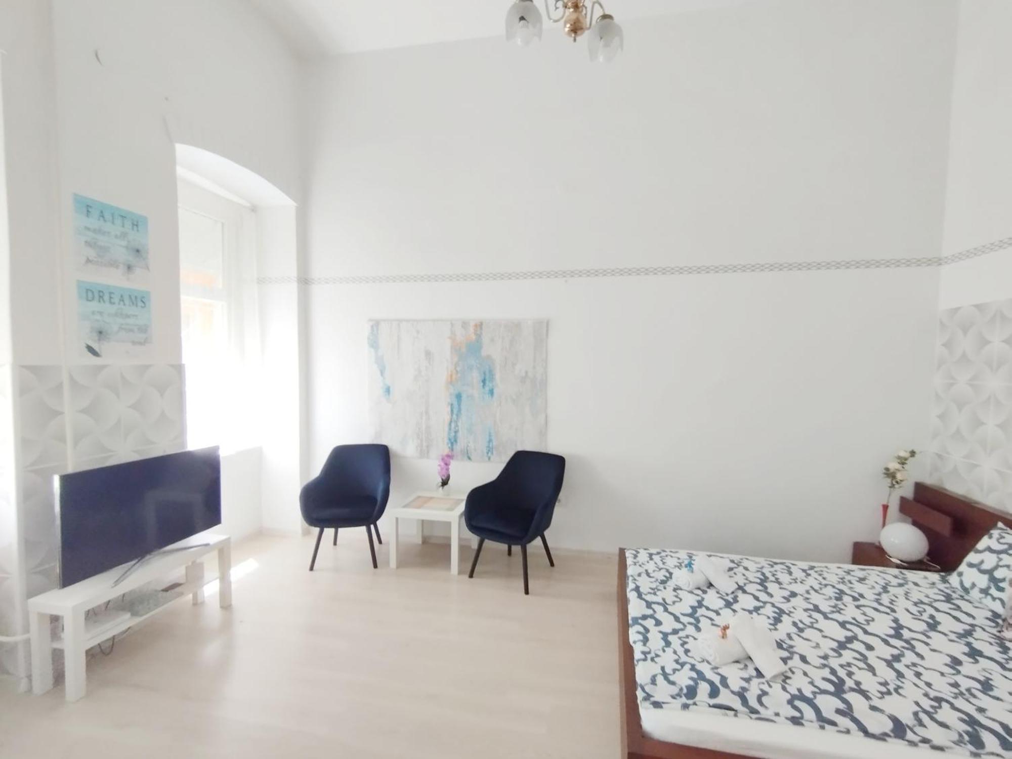Free Parking Garage! Downtown Apartment Close To New York Cafe Budapeste Exterior foto