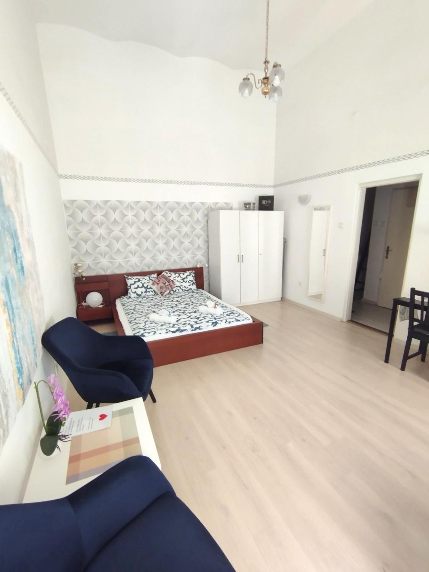 Free Parking Garage! Downtown Apartment Close To New York Cafe Budapeste Exterior foto